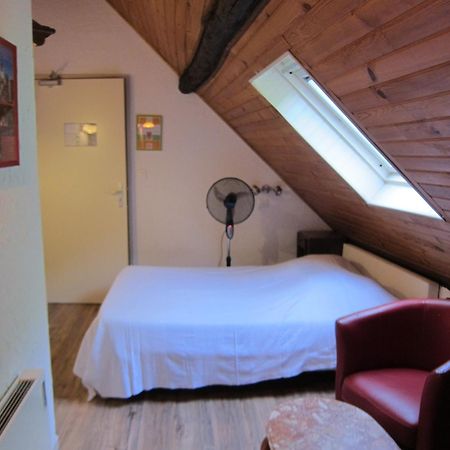 Auberge Des Deux Rivieres Seix Δωμάτιο φωτογραφία