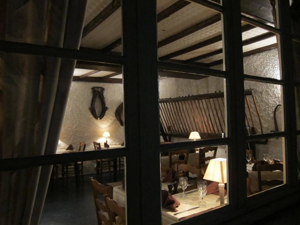 Auberge Des Deux Rivieres Seix Εξωτερικό φωτογραφία