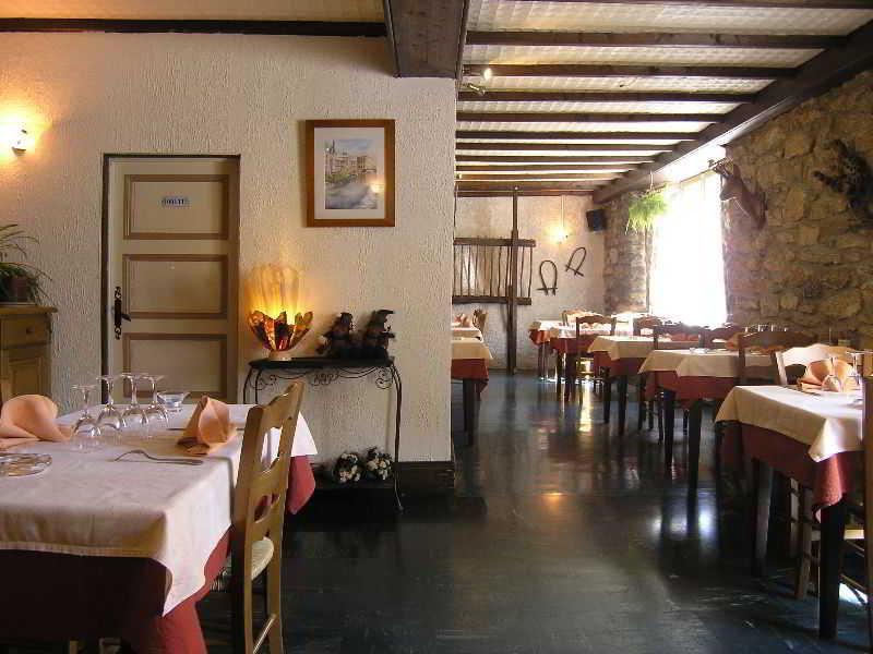 Auberge Des Deux Rivieres Seix Εξωτερικό φωτογραφία